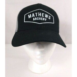 Vintage Matthews Archery Black/Gray Mesh Back Snapback Trucker Hat Baseball Cap